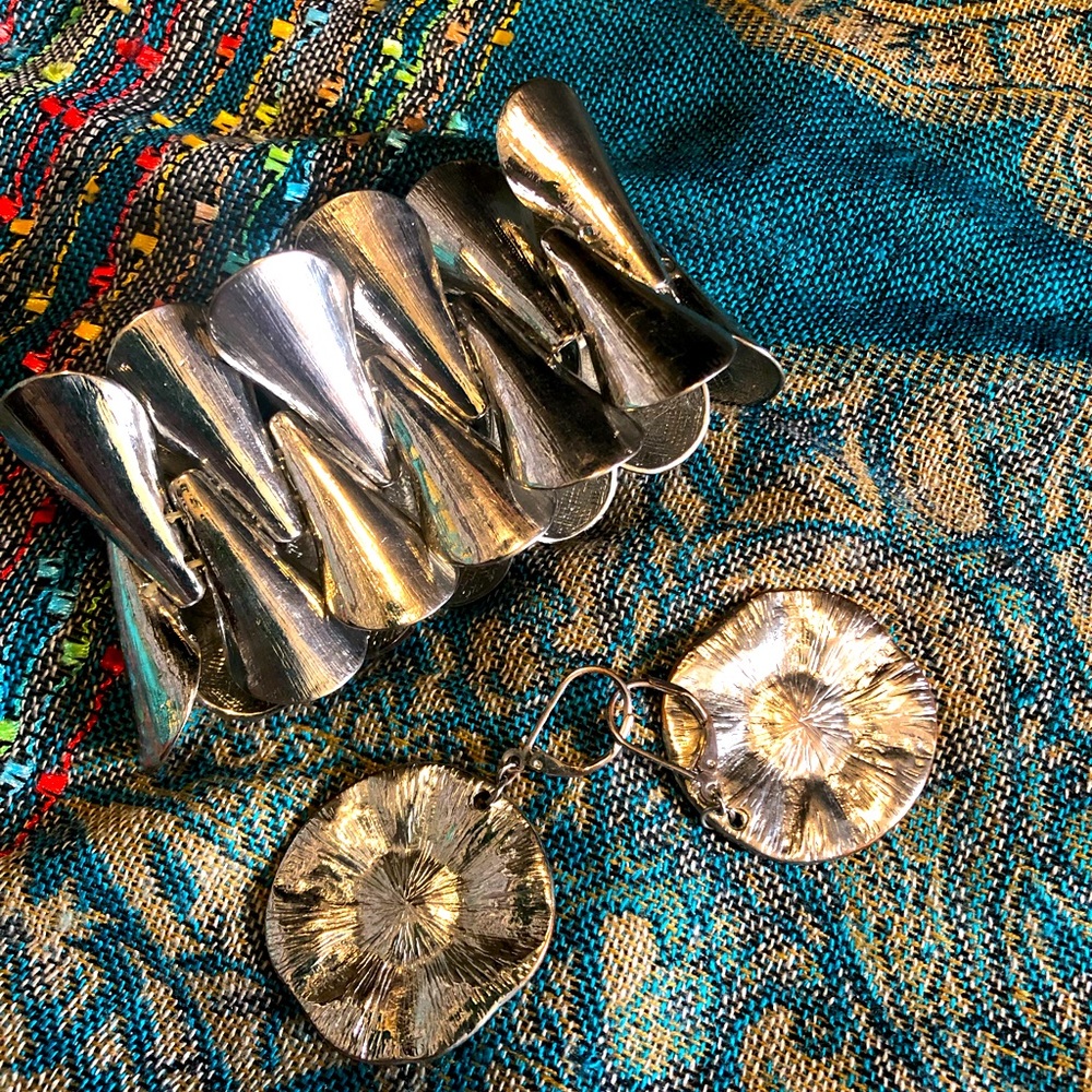 Silver bracelet and earring set